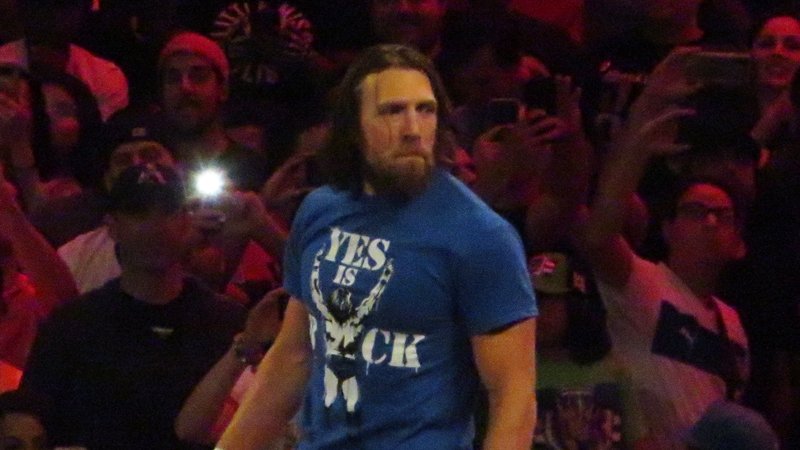 Match Confirmed For Smackdown Live; Daniel Bryan Donates His Towel (PHOTO)