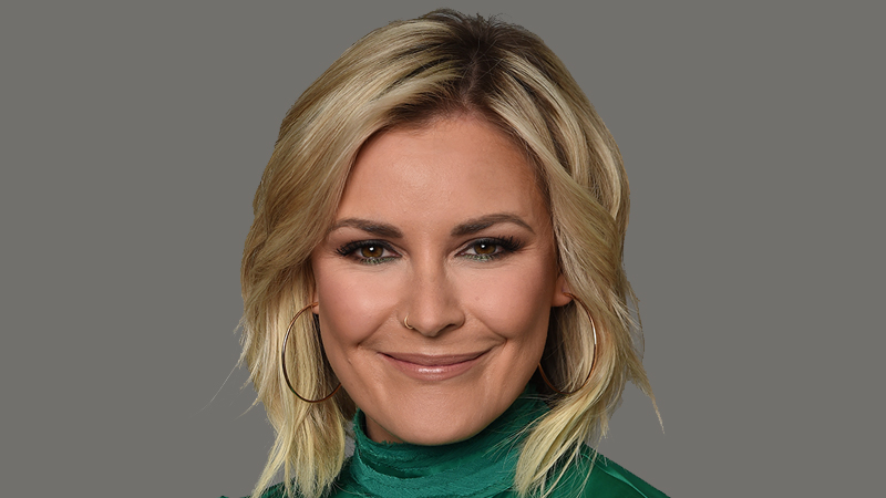 renee young