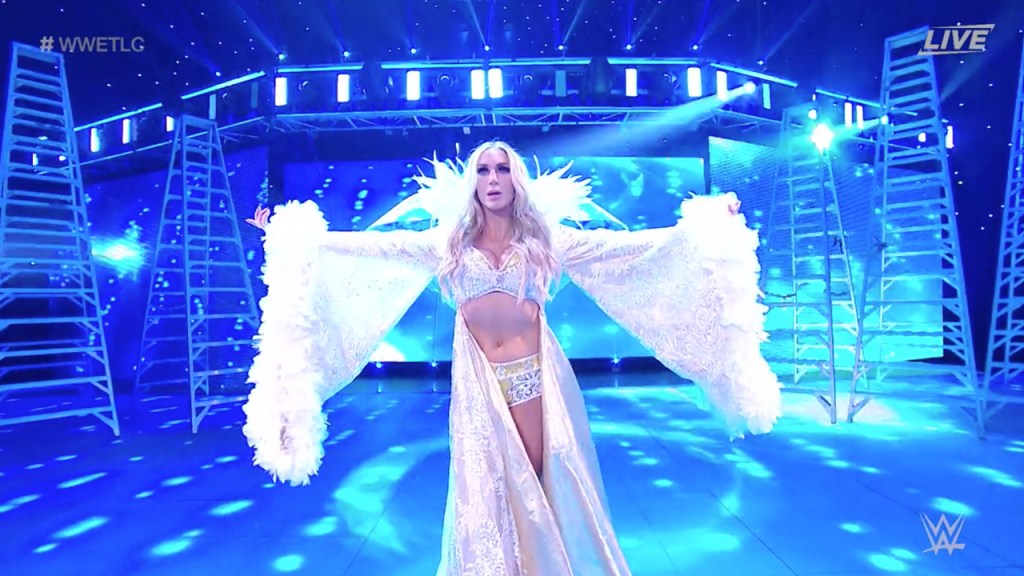 charlotte-flair-wwe-2