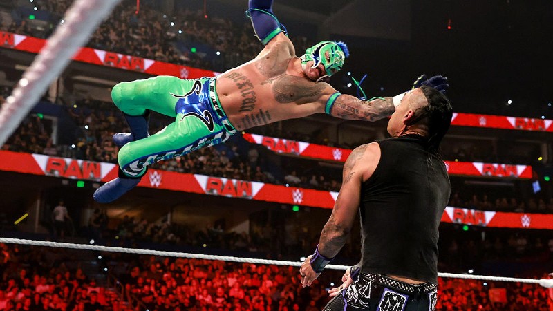 Rey Mysterio Damian Priest WWE