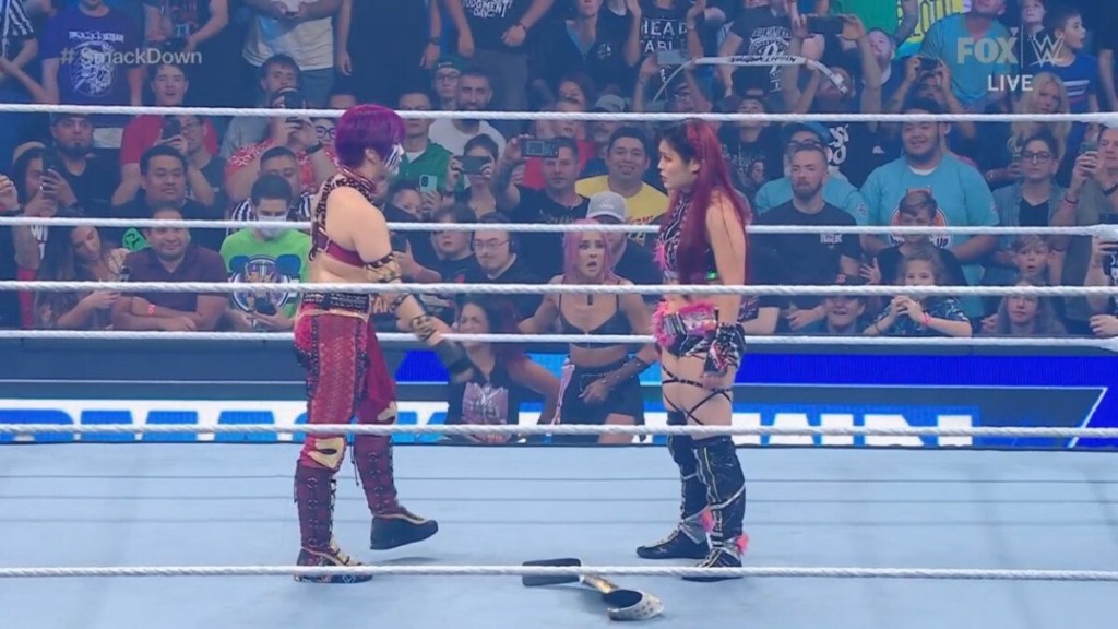 Asuka IYO SKY WWE SmackDown