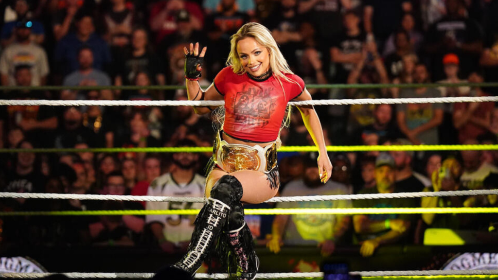 Report: Liv Morgan Suffers Shoulder Injury on WWE RAW