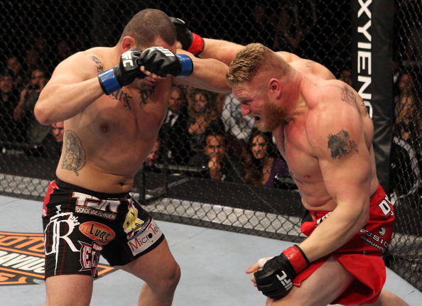 Lesnar vs Velasquez