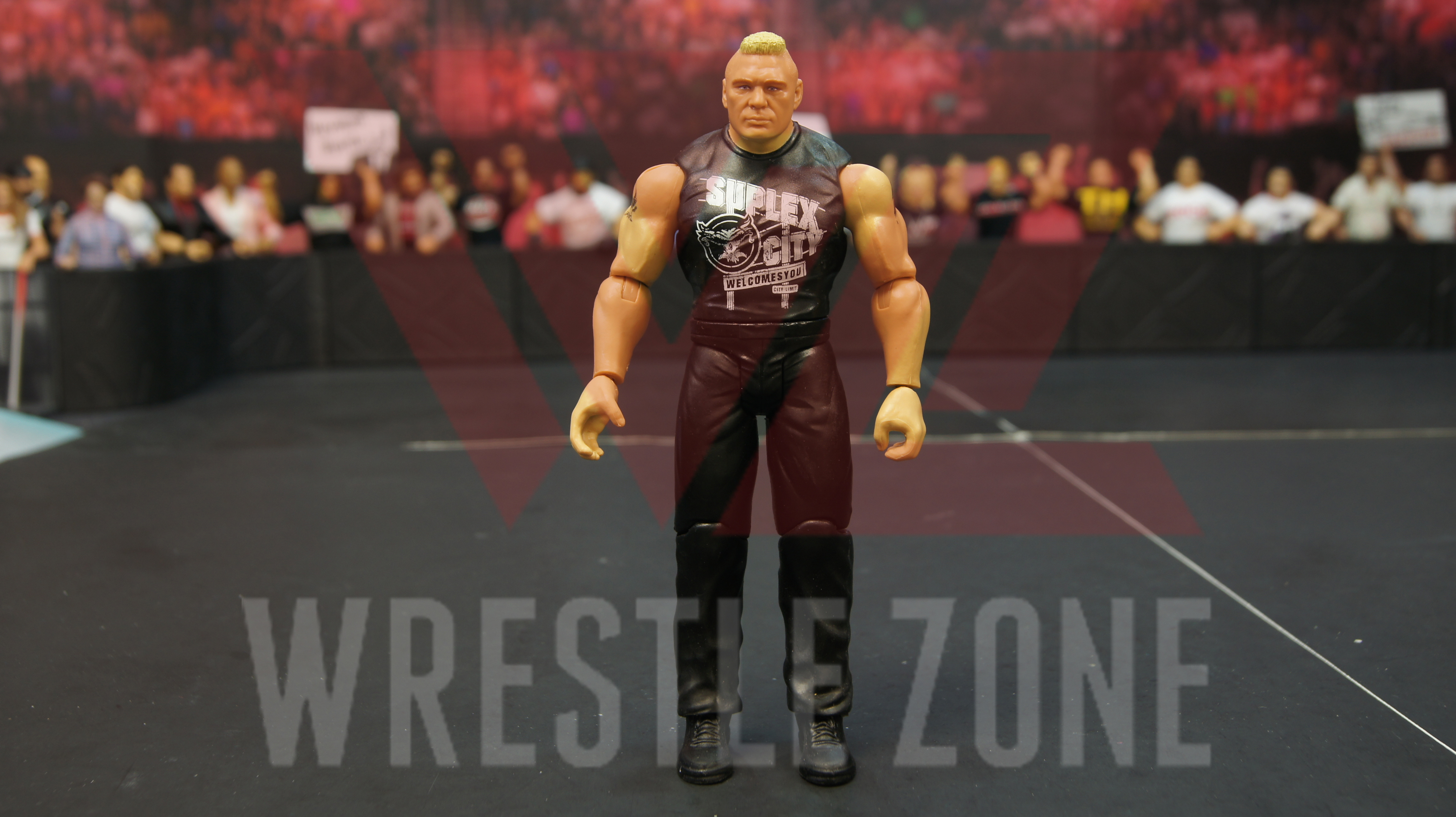 Wz_wwe_battlepacks63_lesnar_rollins_d