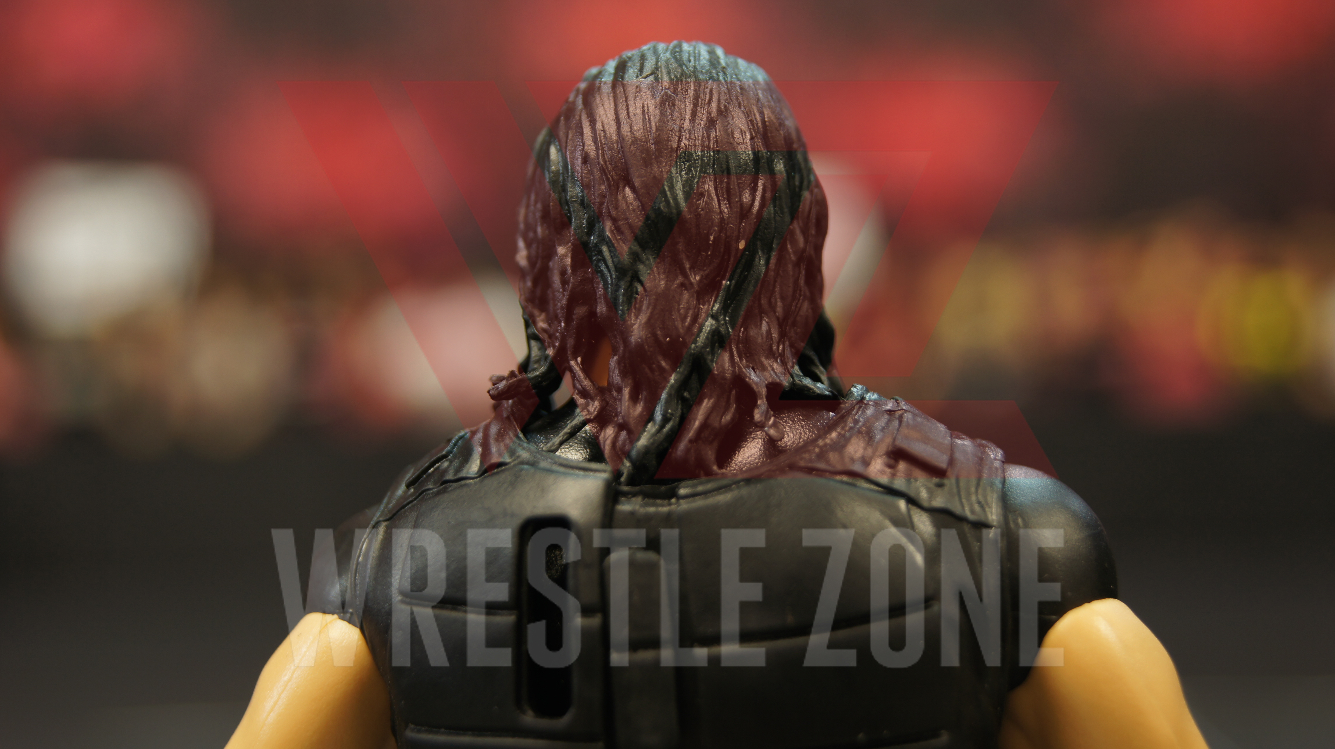 Wwe_elite70_rollins_h