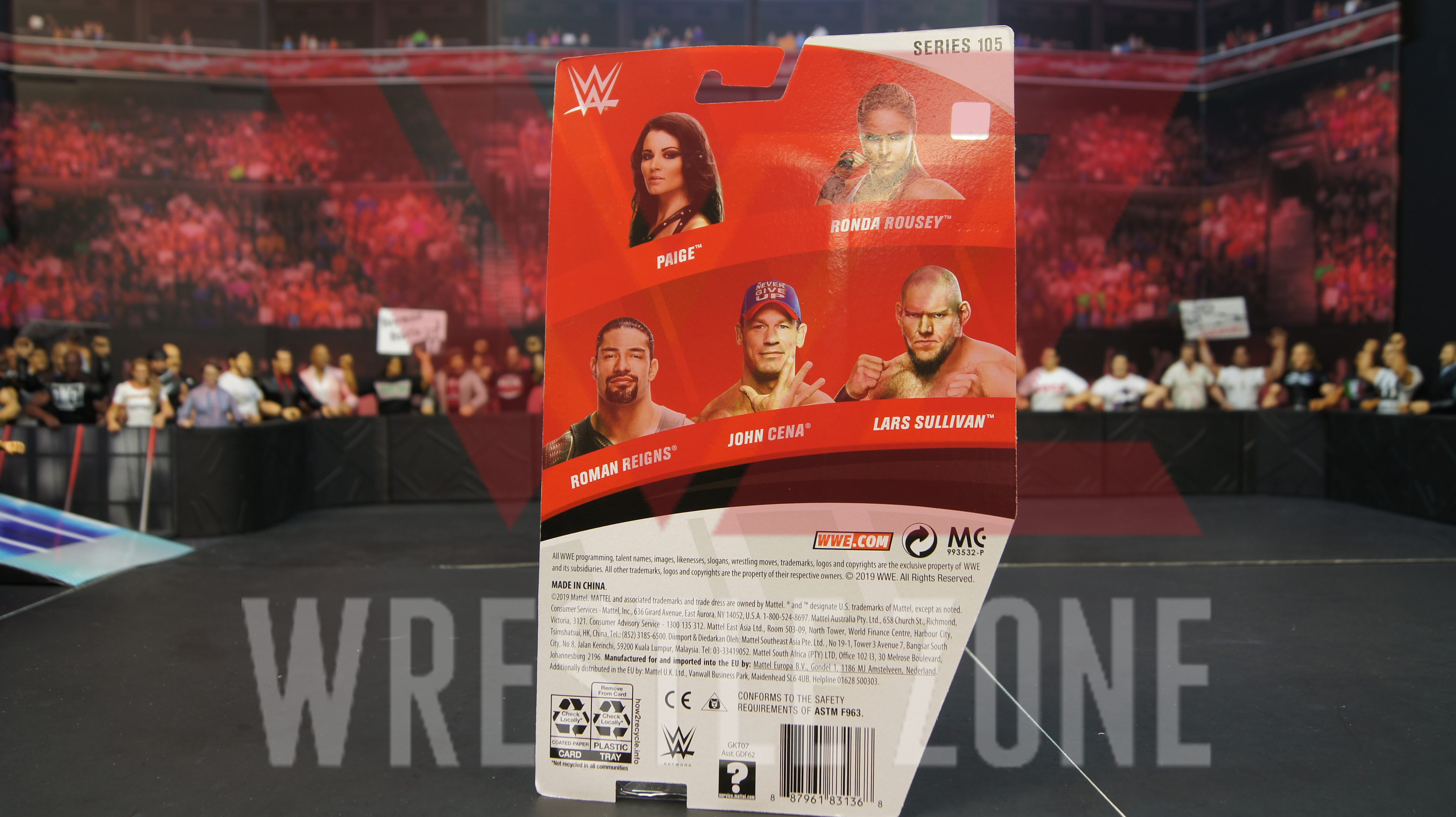 Wwe_series105_roman_b