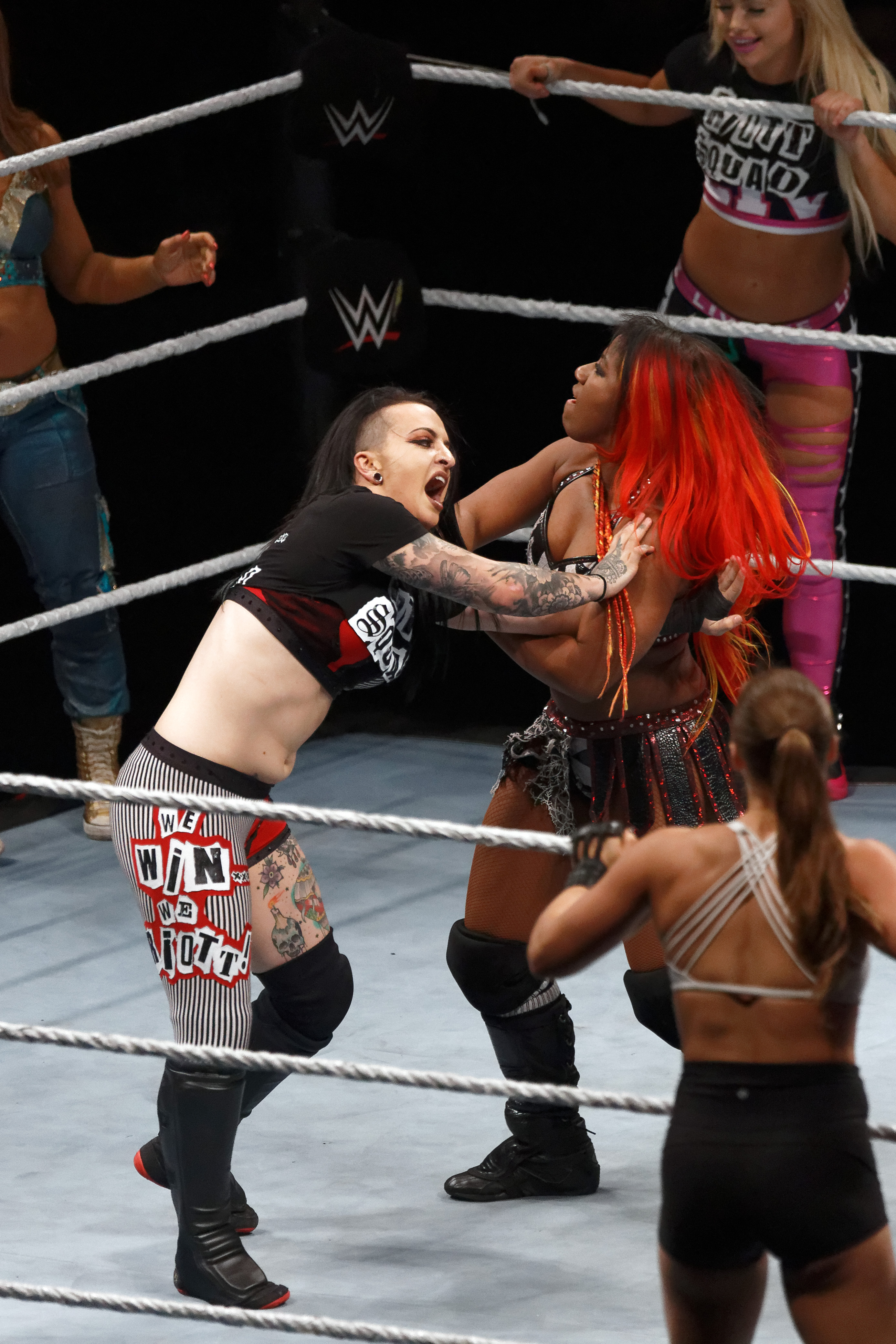 Ronda Rousey, Natalya & Ember Moon Ruby Riott, Liv Morgan & Mickie James