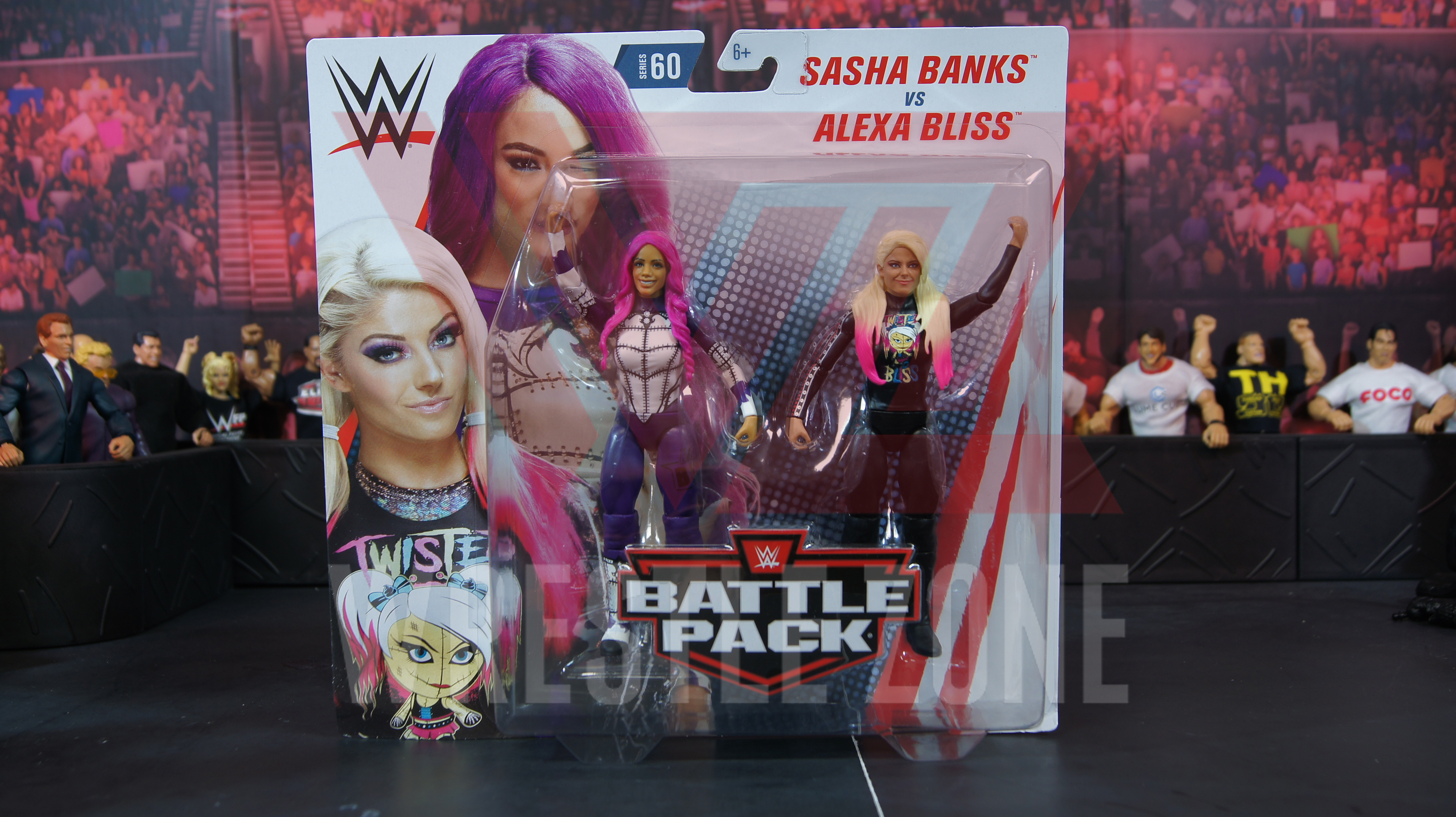 Wwe_battlepacks60_sasha_alexa_a