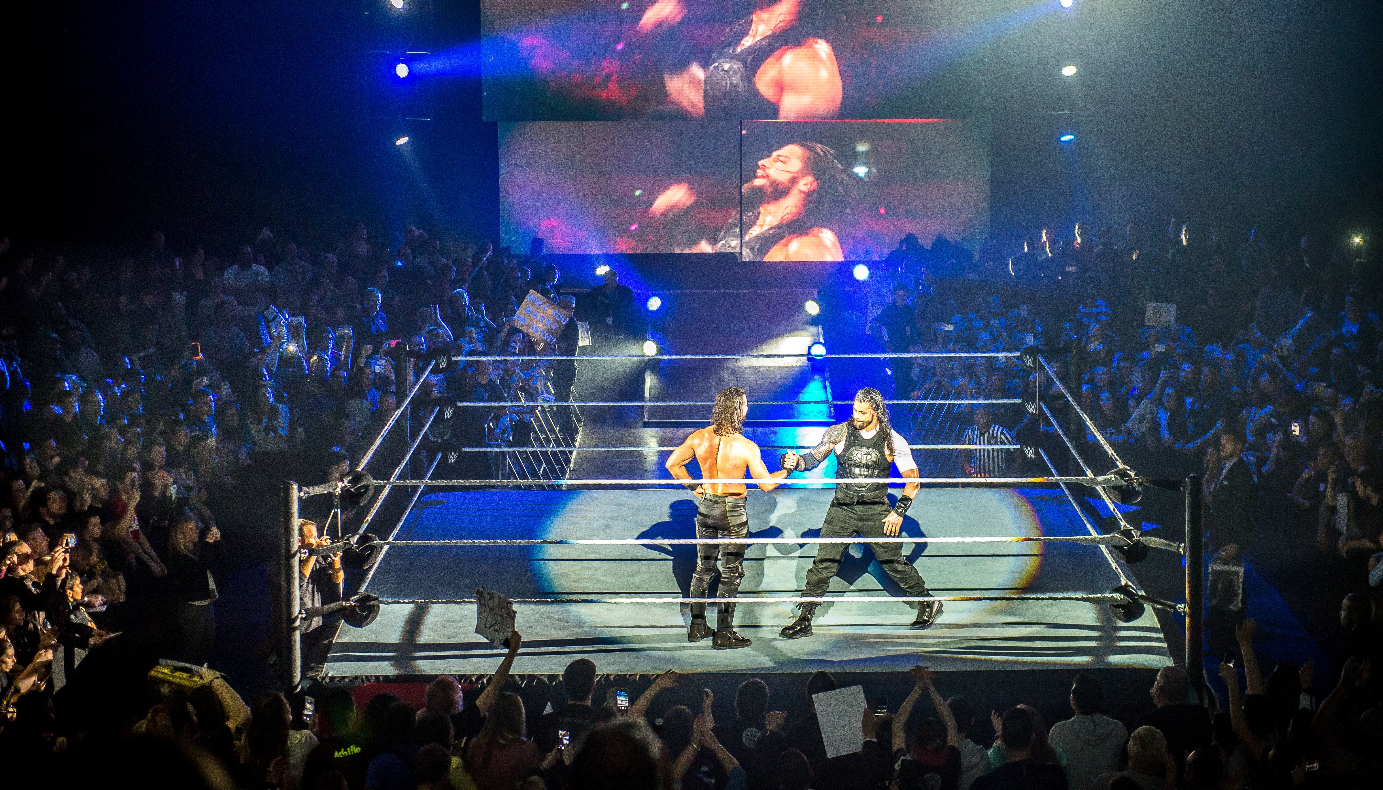 WWE Smackdown London #36